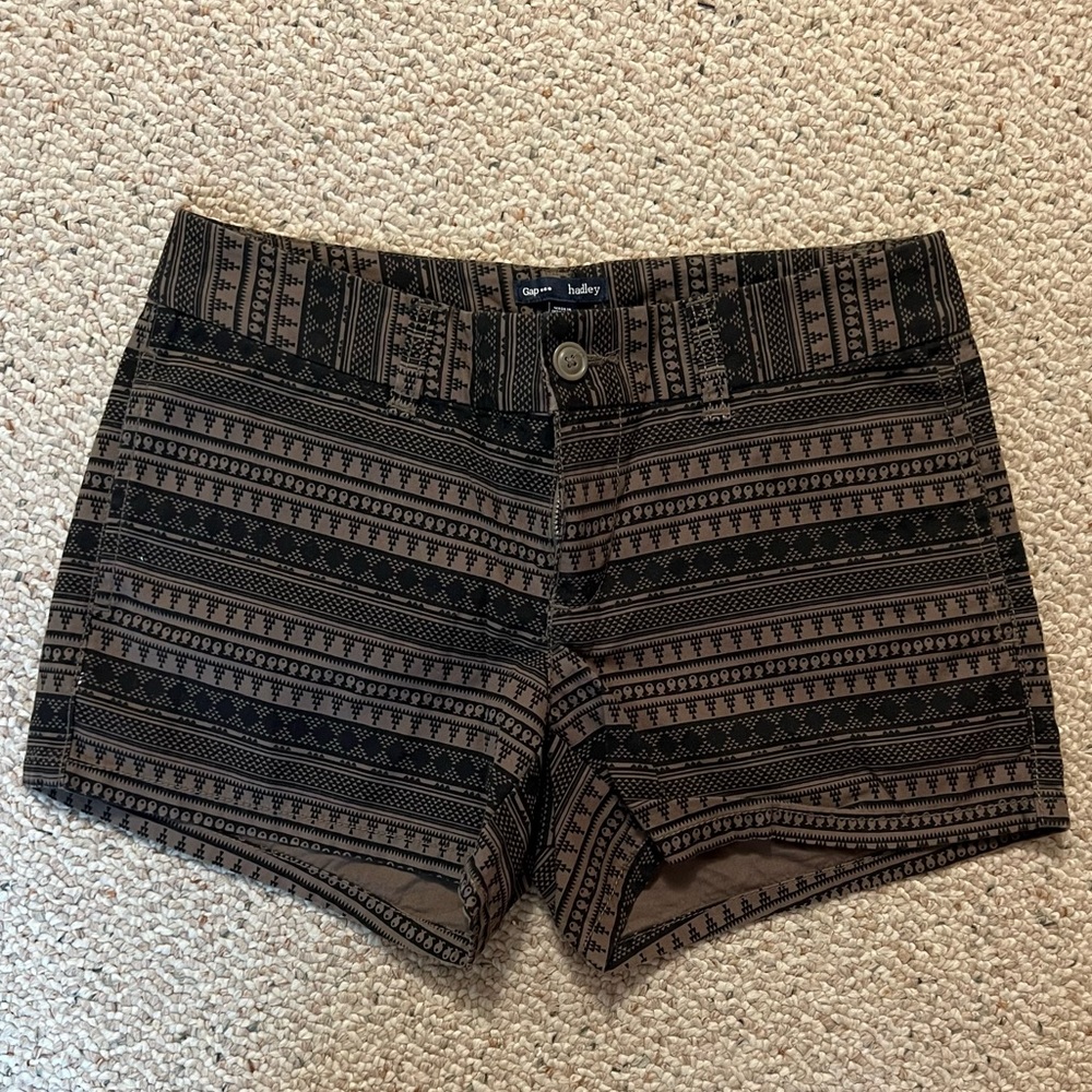 Gap pattern Hadley shorts